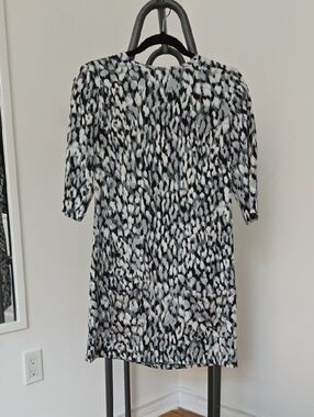 Banana Republic Blue & White Patterned Women's Dress